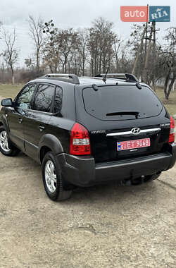 Внедорожник / Кроссовер Hyundai Tucson 2006 в Змиеве