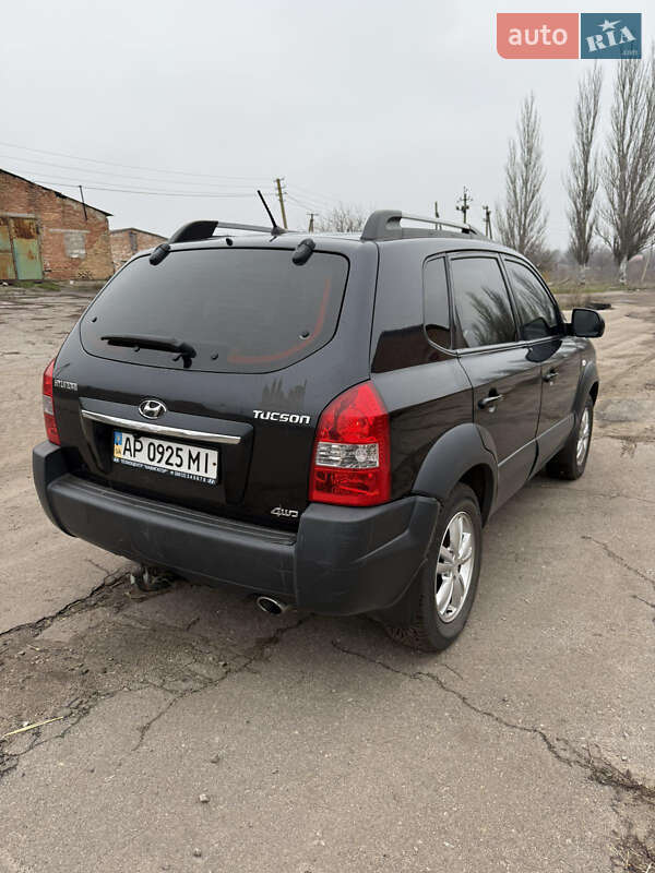 Внедорожник / Кроссовер Hyundai Tucson 2011 в Запорожье фото 6 Внедорожник / Кроссовер Hyundai Tucson 2011 в Запорожье
