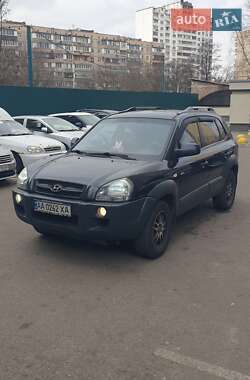 Позашляховик / Кросовер Hyundai Tucson 2009 в Києві