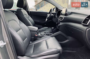 Внедорожник / Кроссовер Hyundai Tucson 2019 в 