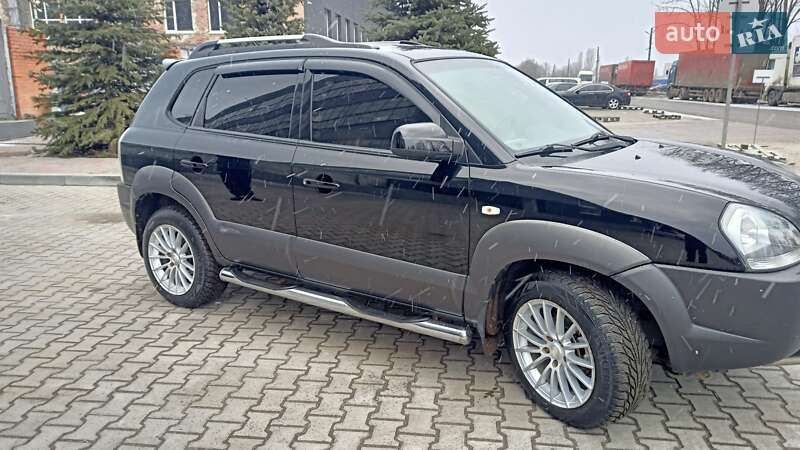 Внедорожник / Кроссовер Hyundai Tucson 2006 в Полтаве
