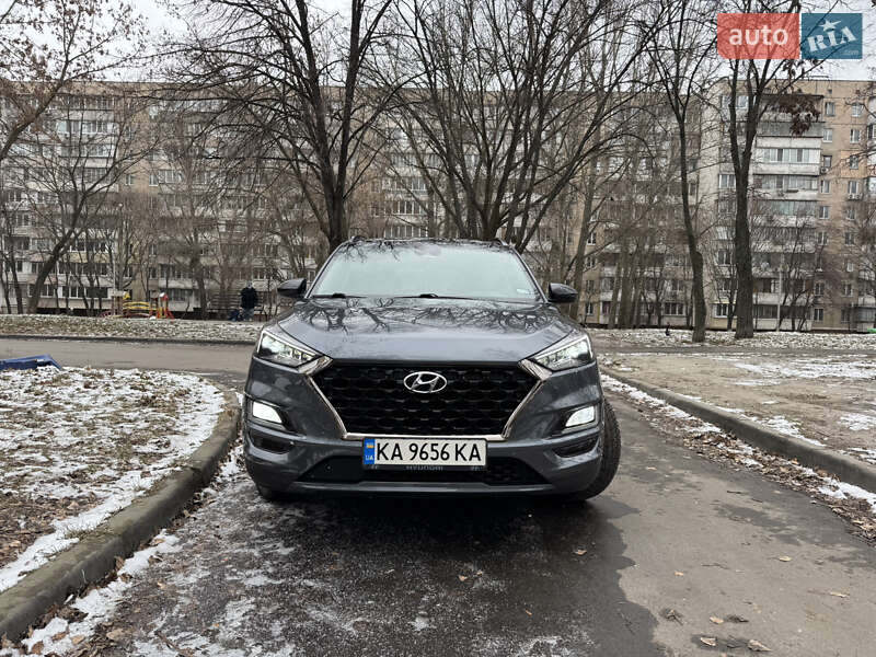Внедорожник / Кроссовер Hyundai Tucson 2019 в 