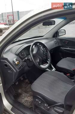 Внедорожник / Кроссовер Hyundai Tucson 2008 в 