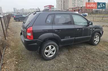 Позашляховик / Кросовер Hyundai Tucson 2008 в Києві