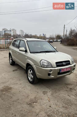 Позашляховик / Кросовер Hyundai Tucson 2007 в Києві