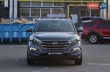 Позашляховик / Кросовер Hyundai Tucson 2016 в 