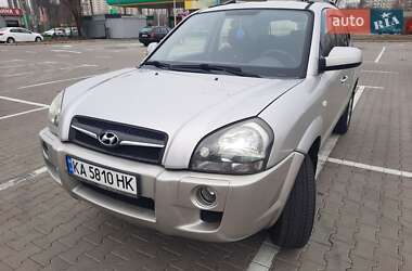 Позашляховик / Кросовер Hyundai Tucson 2008 в Києві