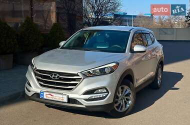 Позашляховик / Кросовер Hyundai Tucson 2016 в Одесі