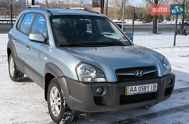 Позашляховик / Кросовер Hyundai Tucson 2008 в Києві