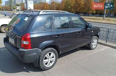 Внедорожник / Кроссовер Hyundai Tucson 2011 в Харькове