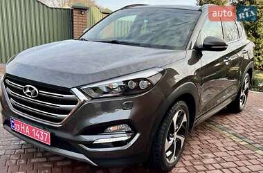 Внедорожник / Кроссовер Hyundai Tucson 2015 в Луцке