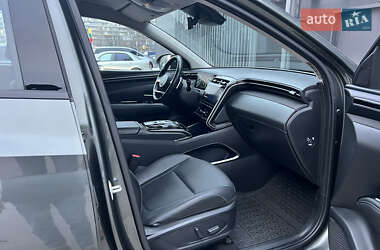 Внедорожник / Кроссовер Hyundai Tucson 2021 в 