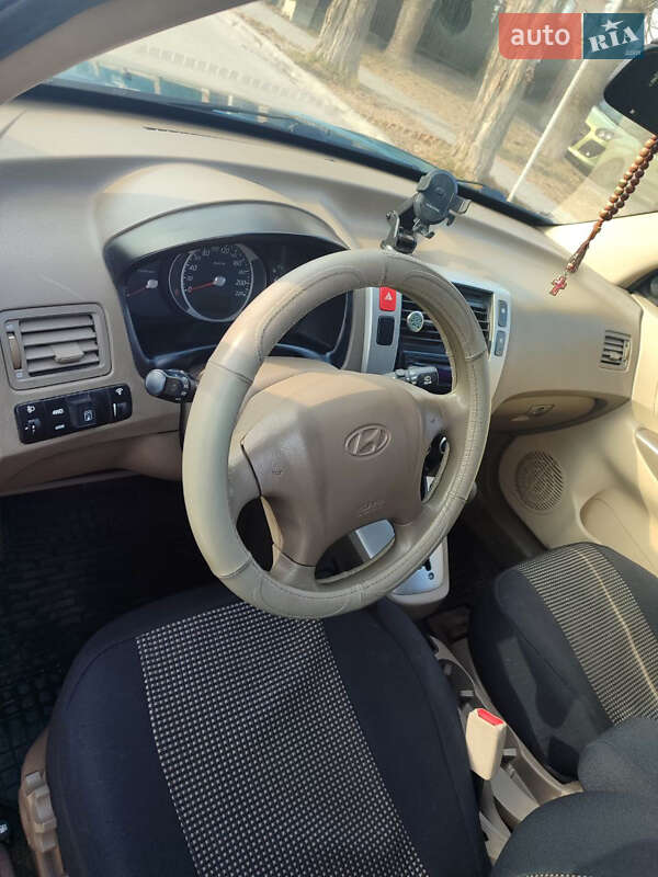 Позашляховик / Кросовер Hyundai Tucson 2008 в Львові