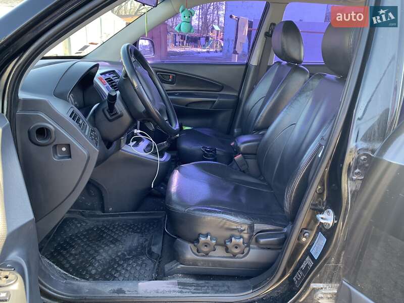 Позашляховик / Кросовер Hyundai Tucson 2008 в Обухові