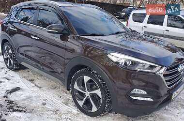 Внедорожник / Кроссовер Hyundai Tucson 2017 в Киеве