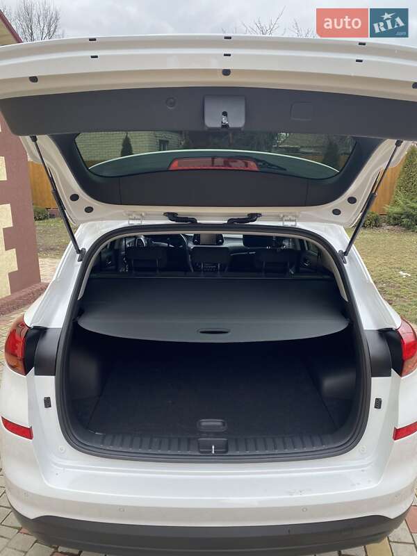 Позашляховик / Кросовер Hyundai Tucson 2019 в Нікополі фото 16 Позашляховик / Кросовер Hyundai Tucson 2019 в Нікополі