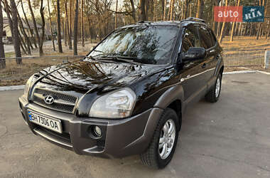 Позашляховик / Кросовер Hyundai Tucson 2007 в Києві