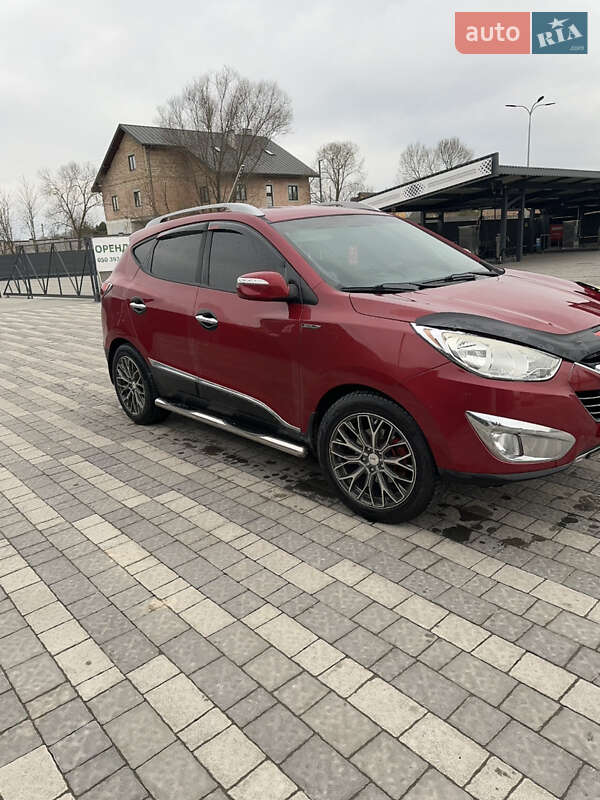 Позашляховик / Кросовер Hyundai Tucson 2012 в Львові