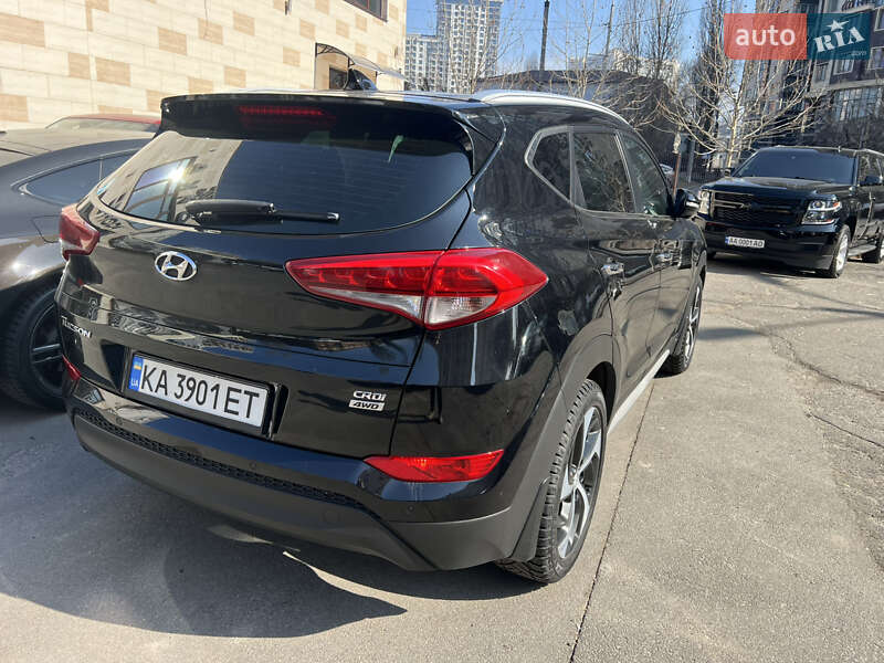 Позашляховик / Кросовер Hyundai Tucson 2017 в Києві