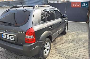 Внедорожник / Кроссовер Hyundai Tucson 2008 в 