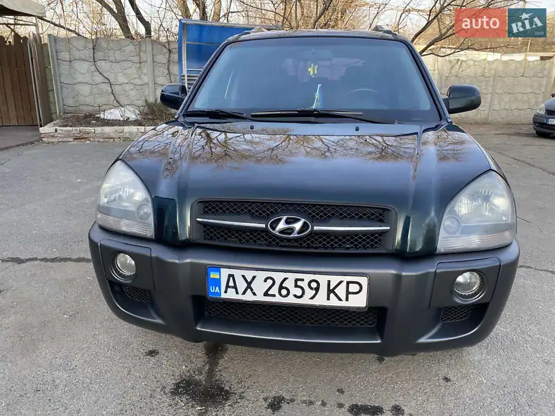 Внедорожник / Кроссовер Hyundai Tucson 2007 в 