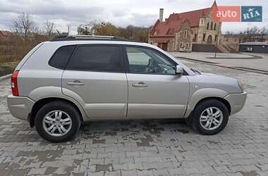 Позашляховик / Кросовер Hyundai Tucson 2006 в Куликові