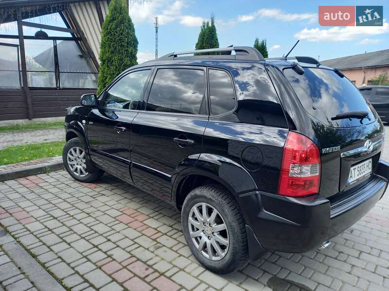 Позашляховик / Кросовер Hyundai Tucson 2008 в Косові