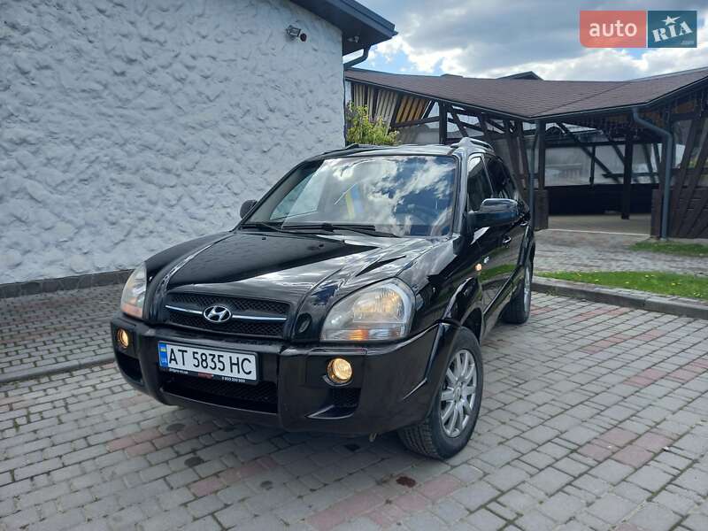 Внедорожник / Кроссовер Hyundai Tucson 2008 в 
