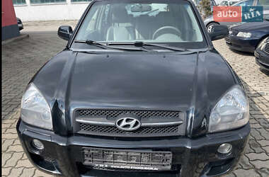 Внедорожник / Кроссовер Hyundai Tucson 2006 в 