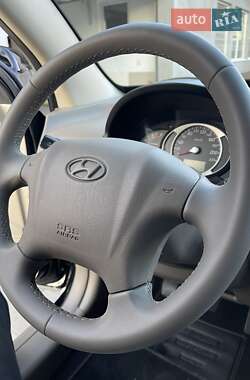 Внедорожник / Кроссовер Hyundai Tucson 2008 в 