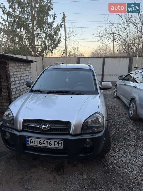 Внедорожник / Кроссовер Hyundai Tucson 2012 в Славянске
