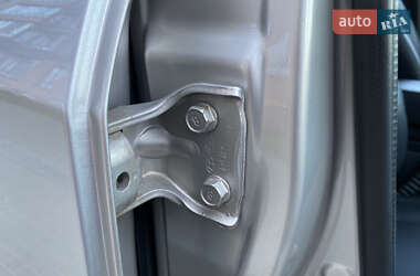 Позашляховик / Кросовер Hyundai Tucson 2006 в 