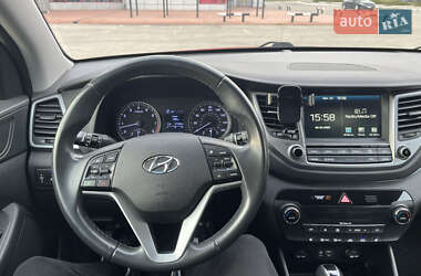 Внедорожник / Кроссовер Hyundai Tucson 2017 в 