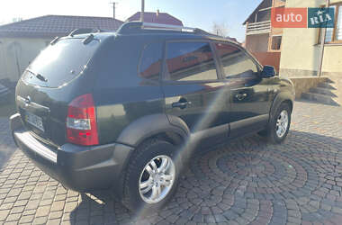 Внедорожник / Кроссовер Hyundai Tucson 2008 в 