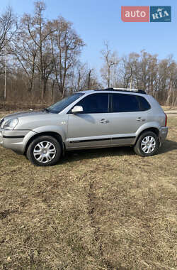Позашляховик / Кросовер Hyundai Tucson 2005 в 