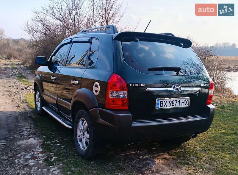 Внедорожник / Кроссовер Hyundai Tucson 2007 в Изяславе фото 13 Внедорожник / Кроссовер Hyundai Tucson 2007 в Изяславе