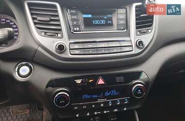 Позашляховик / Кросовер Hyundai Tucson 2016 в 
