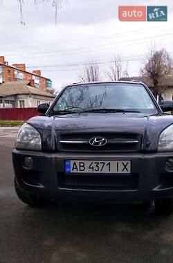 Внедорожник / Кроссовер Hyundai Tucson 2005 в 