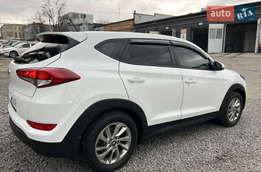 Внедорожник / Кроссовер Hyundai Tucson 2017 в 