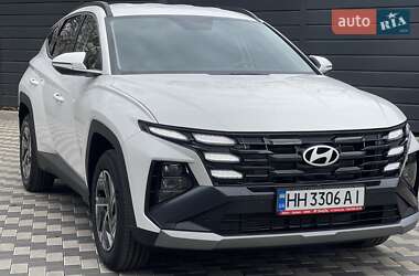 Позашляховик / Кросовер Hyundai Tucson 2024 в 