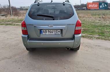Внедорожник / Кроссовер Hyundai Tucson 2006 в 