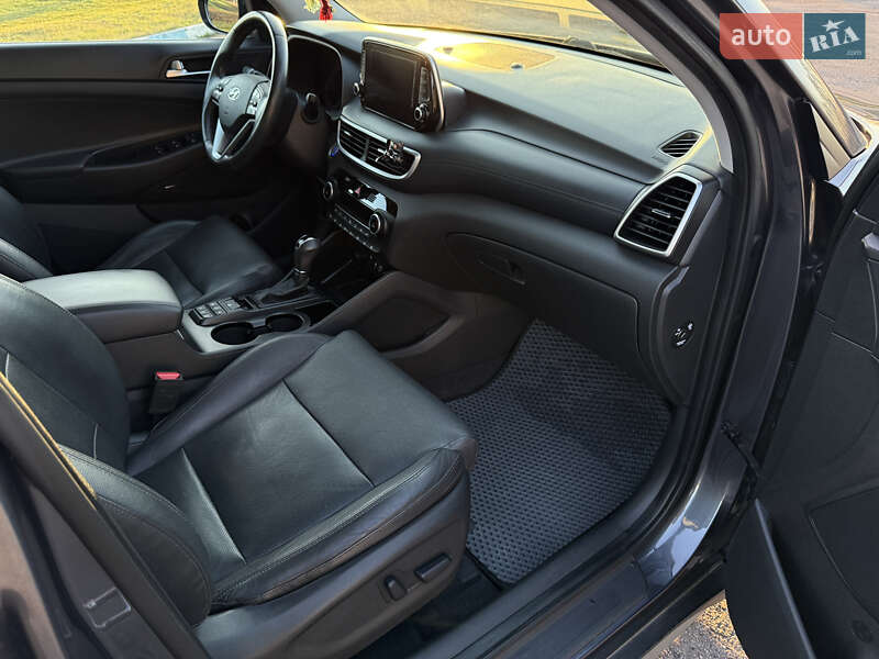Внедорожник / Кроссовер Hyundai Tucson 2019 в Радивилове