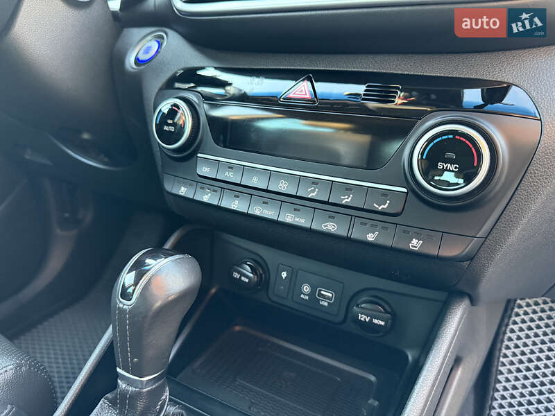 Внедорожник / Кроссовер Hyundai Tucson 2019 в Радивилове