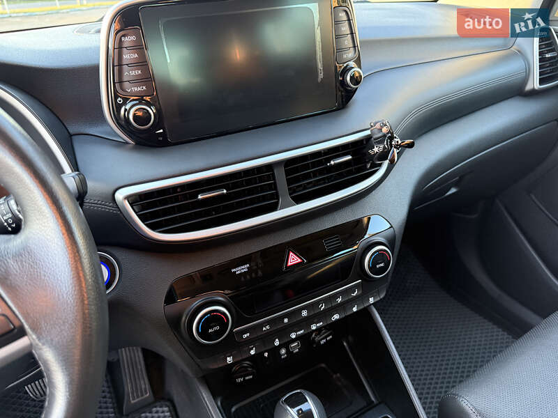 Внедорожник / Кроссовер Hyundai Tucson 2019 в Радивилове
