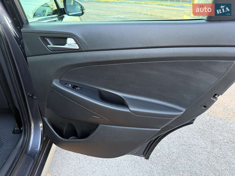 Внедорожник / Кроссовер Hyundai Tucson 2019 в Радивилове