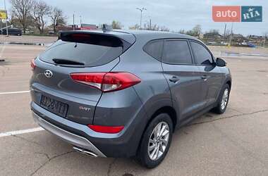 Внедорожник / Кроссовер Hyundai Tucson 2017 в 