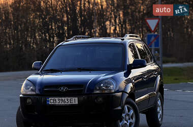 Позашляховик / Кросовер Hyundai Tucson 2004 в 