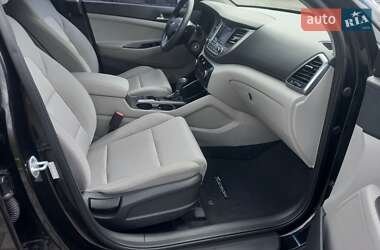Внедорожник / Кроссовер Hyundai Tucson 2018 в 