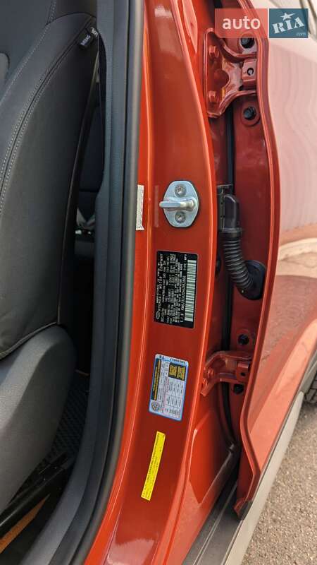 Позашляховик / Кросовер Hyundai Tucson 2016 в Харкові