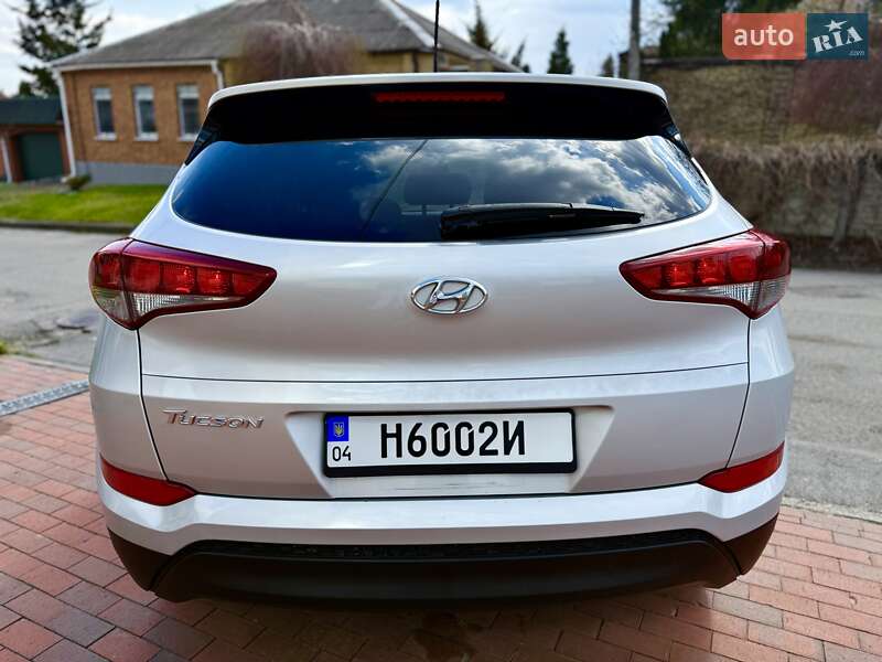 Позашляховик / Кросовер Hyundai Tucson 2016 в Дніпрі